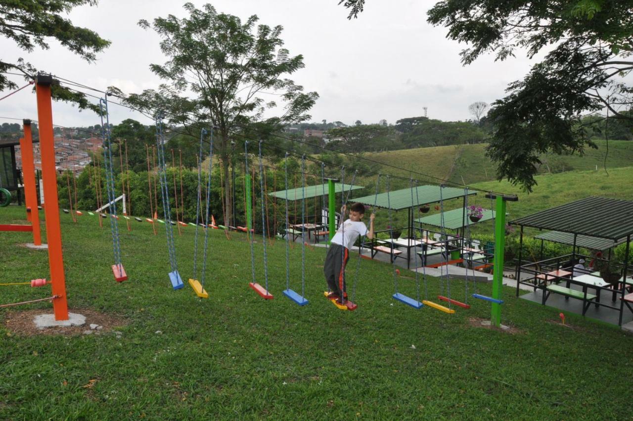 Glamping - Calochorno Hotel Alcala Ngoại thất bức ảnh